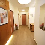 Domus Casa de hóspedes 3*