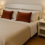 Casa de hóspedes Domus 3*