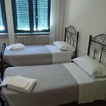 Casa de hóspedes Domus 3*