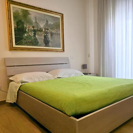 Πανσιόν Domus