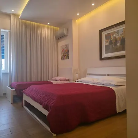 Domus Guest house 3*