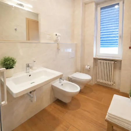 Guest house Domus 3*