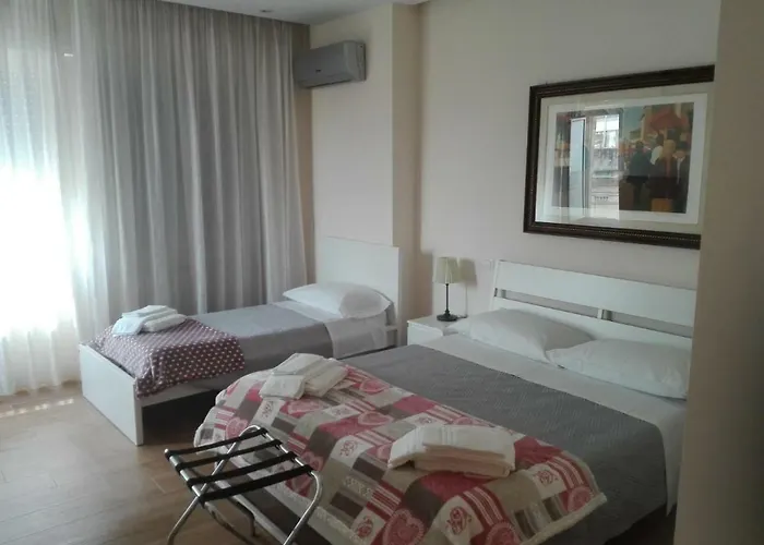 Domus Πανσιόν Ματέρα